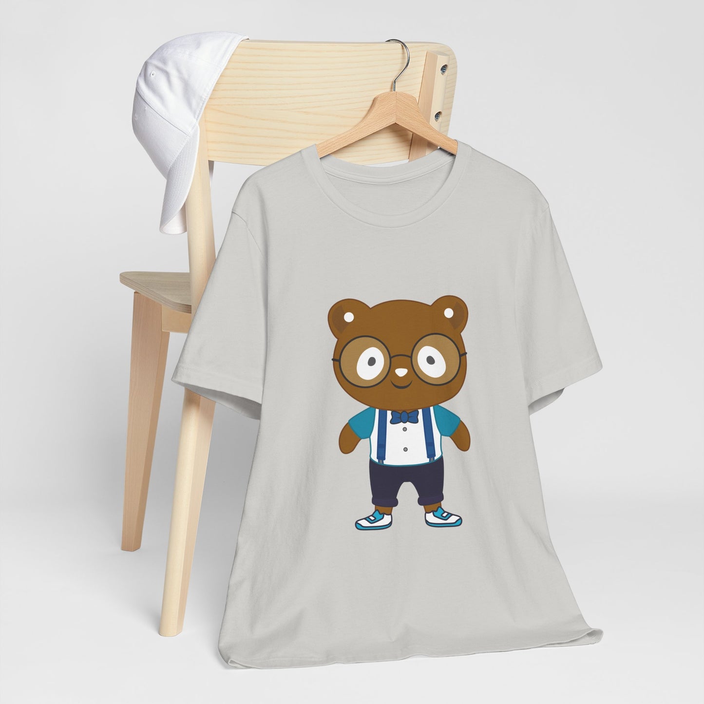 Cute Bear Graphic Unisex Tee - Perfect for Kids and Animal Lovers