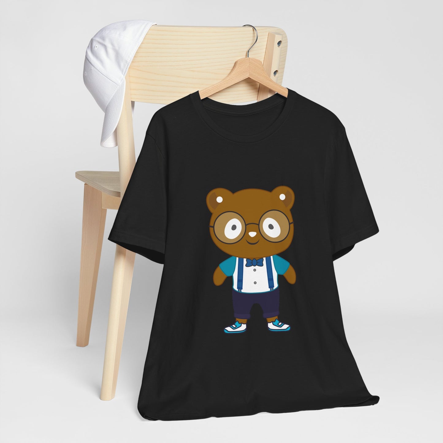 Cute Bear Graphic Unisex Tee - Perfect for Kids and Animal Lovers