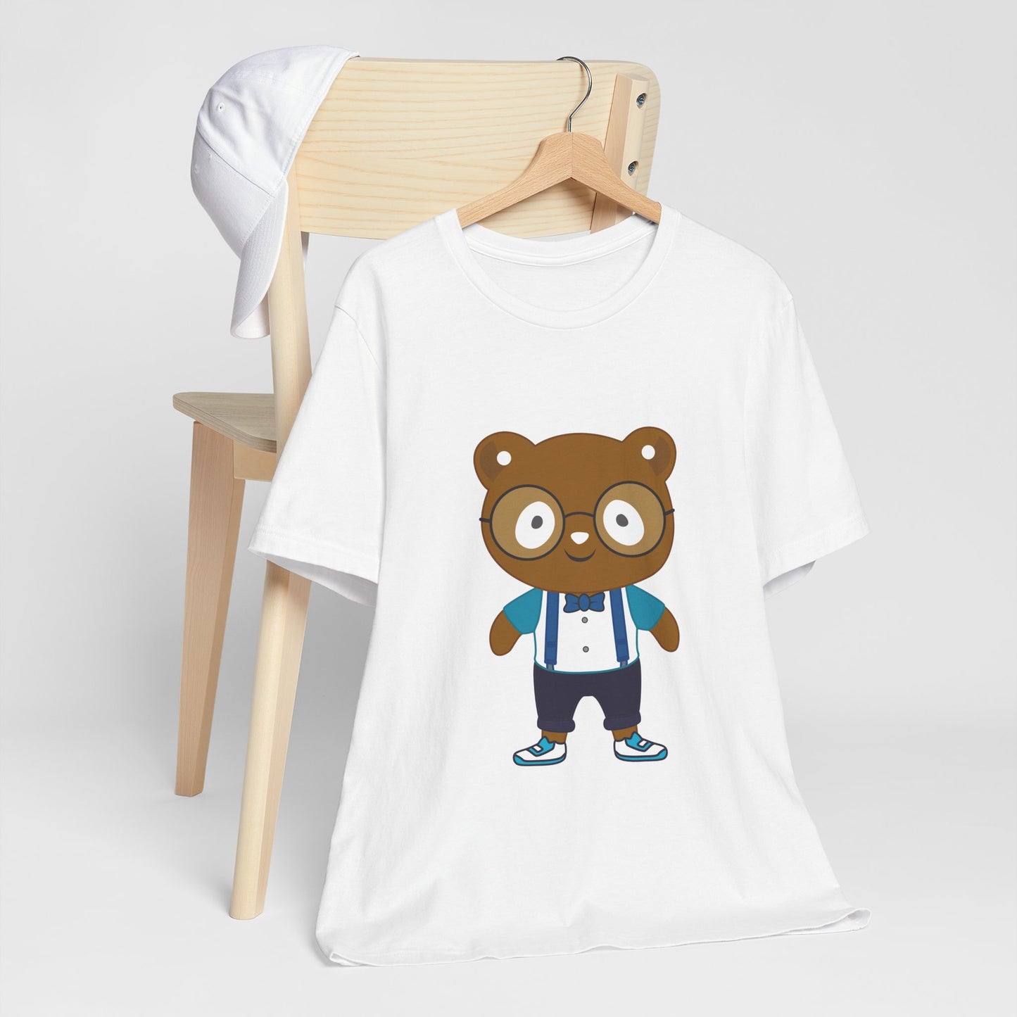 Cute Bear Graphic Unisex Tee - Perfect for Kids and Animal Lovers